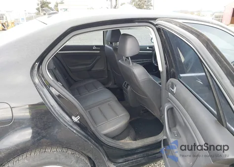 2006 Volkswagen Jetta Diesel from USA, damaged, VIN 3VWCT81K26M852596